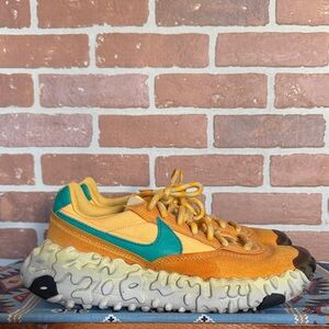 Nike Overbreak size 10